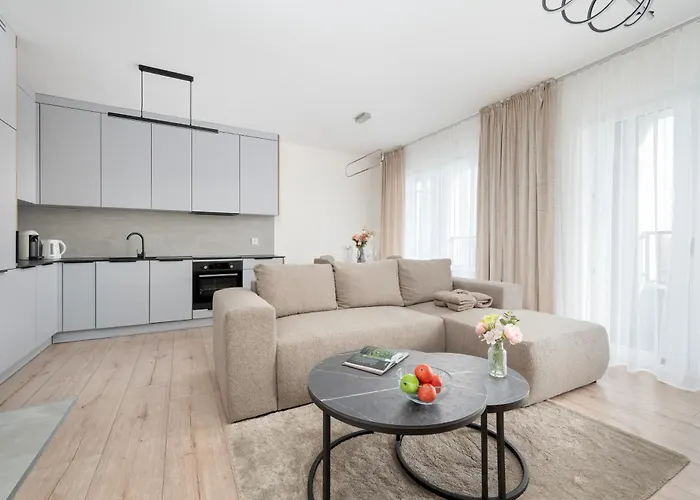 Appartamento Luxury Sky Jagodno With Jacuzzi Parking & Terrace By Renters Prestige