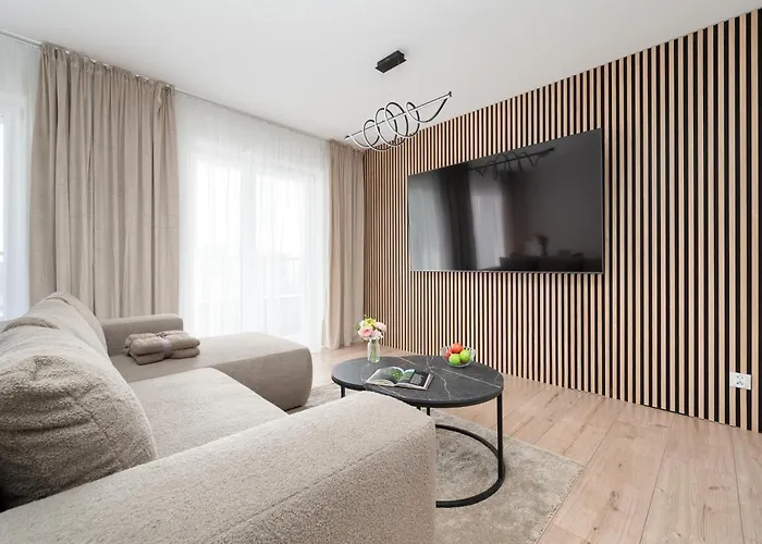 Appartamento Luxury Sky Jagodno With Jacuzzi Parking & Terrace By Renters Prestige