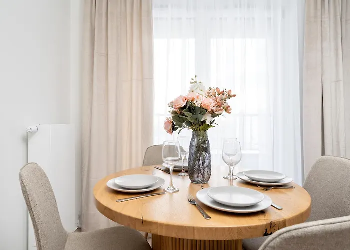 Appartamento Luxury Sky Jagodno With Jacuzzi Parking & Terrace By Renters Prestige