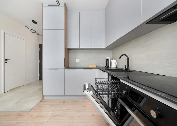 Luxury Sky Jagodno With Jacuzzi Parking & Terrace By Renters Prestige Appartamento *